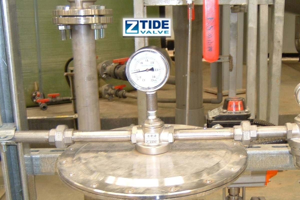 Válvulas reductoras de presión de nitrógeno para una fábrica de semiconductores